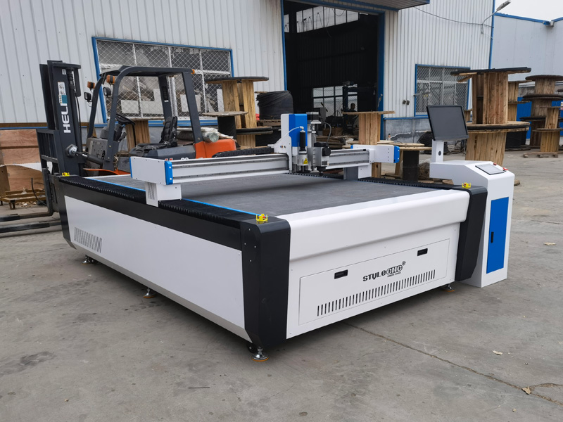 全自動(dòng)數(shù)控氣動(dòng)刀墊片切割機(jī)