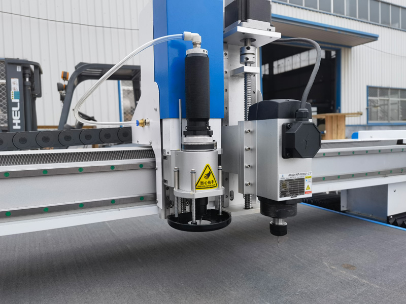 全自動(dòng)數(shù)控氣動(dòng)刀墊片切割機(jī)