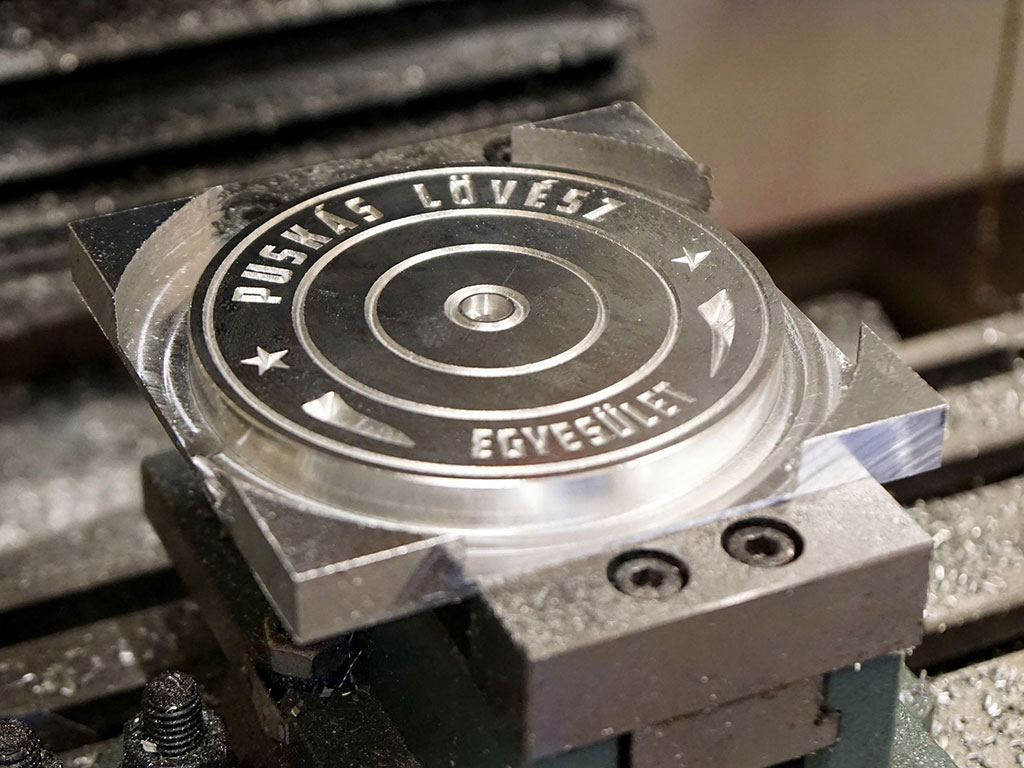 數(shù)控金屬雕刻機(jī)，適用于鐵、黃銅、銅、鋼