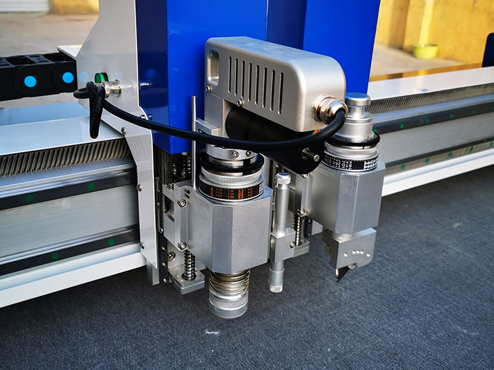 2025最佳自動(dòng)數(shù)控紙板切割機(jī)出售