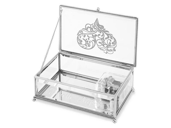 激光雕刻亞克力珠寶盒