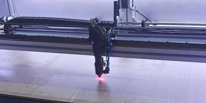 安裝激光十字焦點