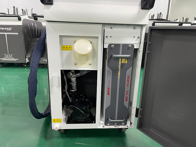 光纖激光發(fā)生器